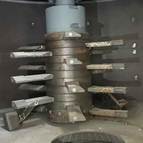 Rotor cemented carbide blades